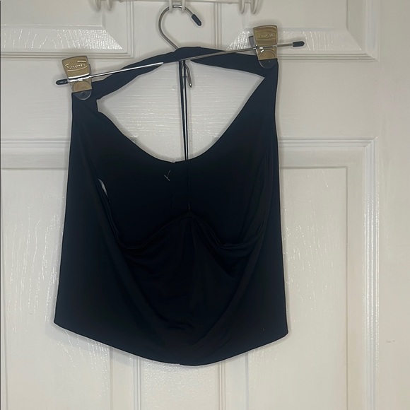 Mind Code Black Crop Top - Picture 2 of 2